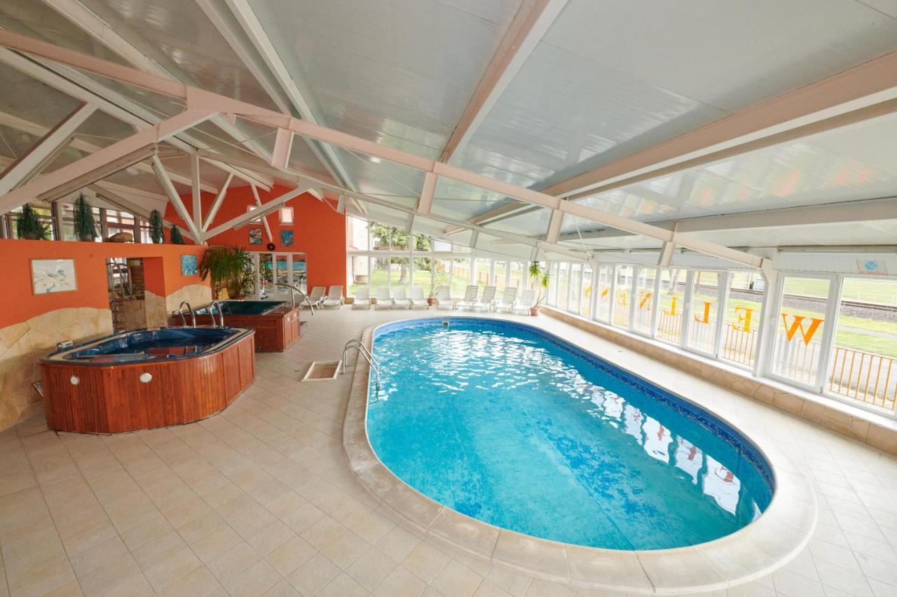 Hotel Retro Lido - Vonyarcvashegy Exteriér fotografie